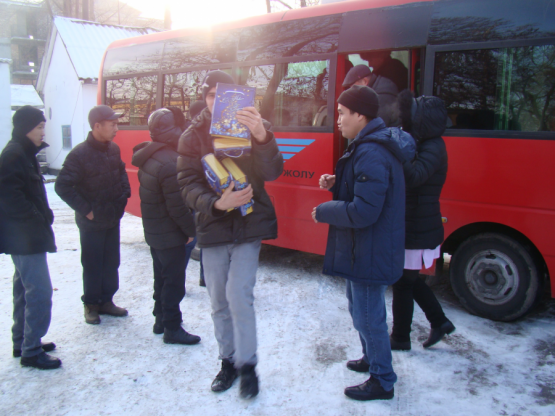 ГП «НК» Кыргыз темир жолу» вручило новогодние подарки лицам с ограниченными возможностями города Бишкек.