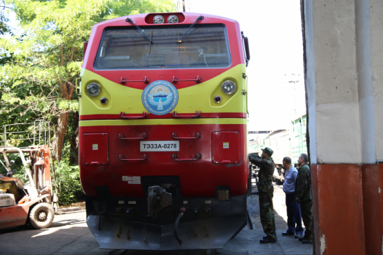 Кыргызской железной дороге 95 лет