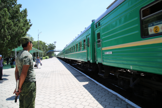 Кыргызской железной дороге 95 лет